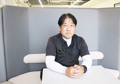 YOSHIFUMI TAKEYOSHI
