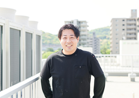 HIROTOSHI KOMATSU